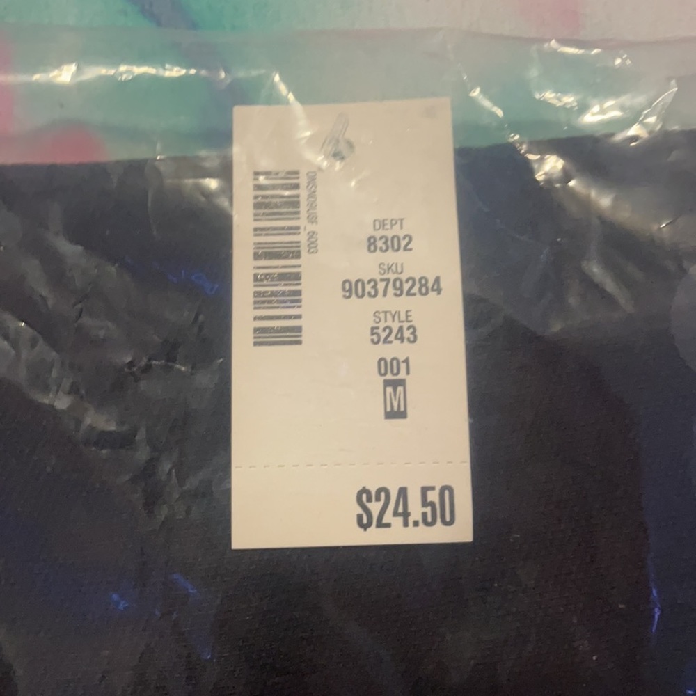 Collard shirts - Picture 3 of 3